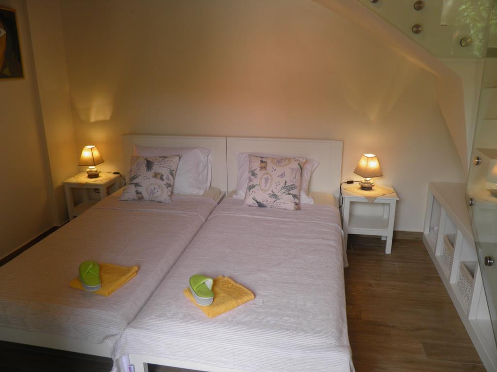 Apartments Vanesa Pula Luaran gambar