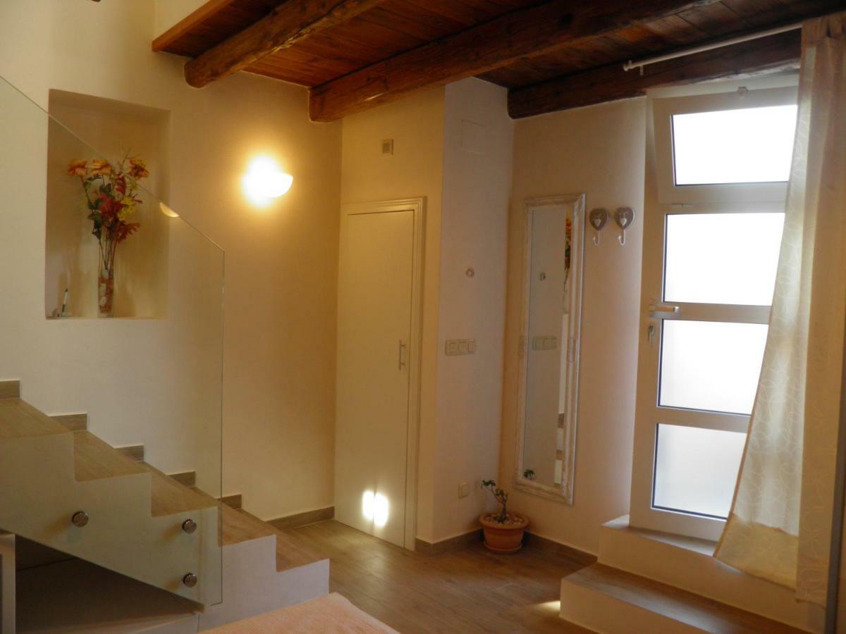 Apartments Vanesa Pula Luaran gambar